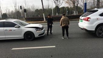 国产跑车撞车事件视频,揭秘事故现场与幸存者心声