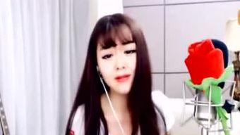 国产美女自拍视频女女网,揭秘女女网背后的秘密世界